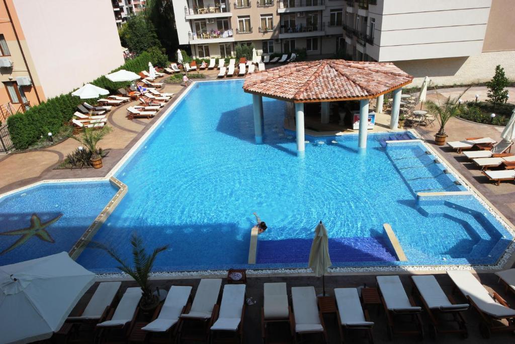 Menada Dawn Park Apartment Sunny Beach Exterior photo