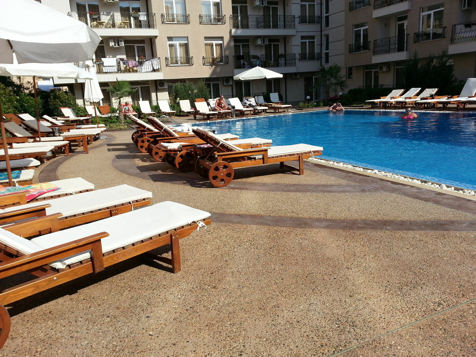 Menada Dawn Park Apartment Sunny Beach Exterior photo