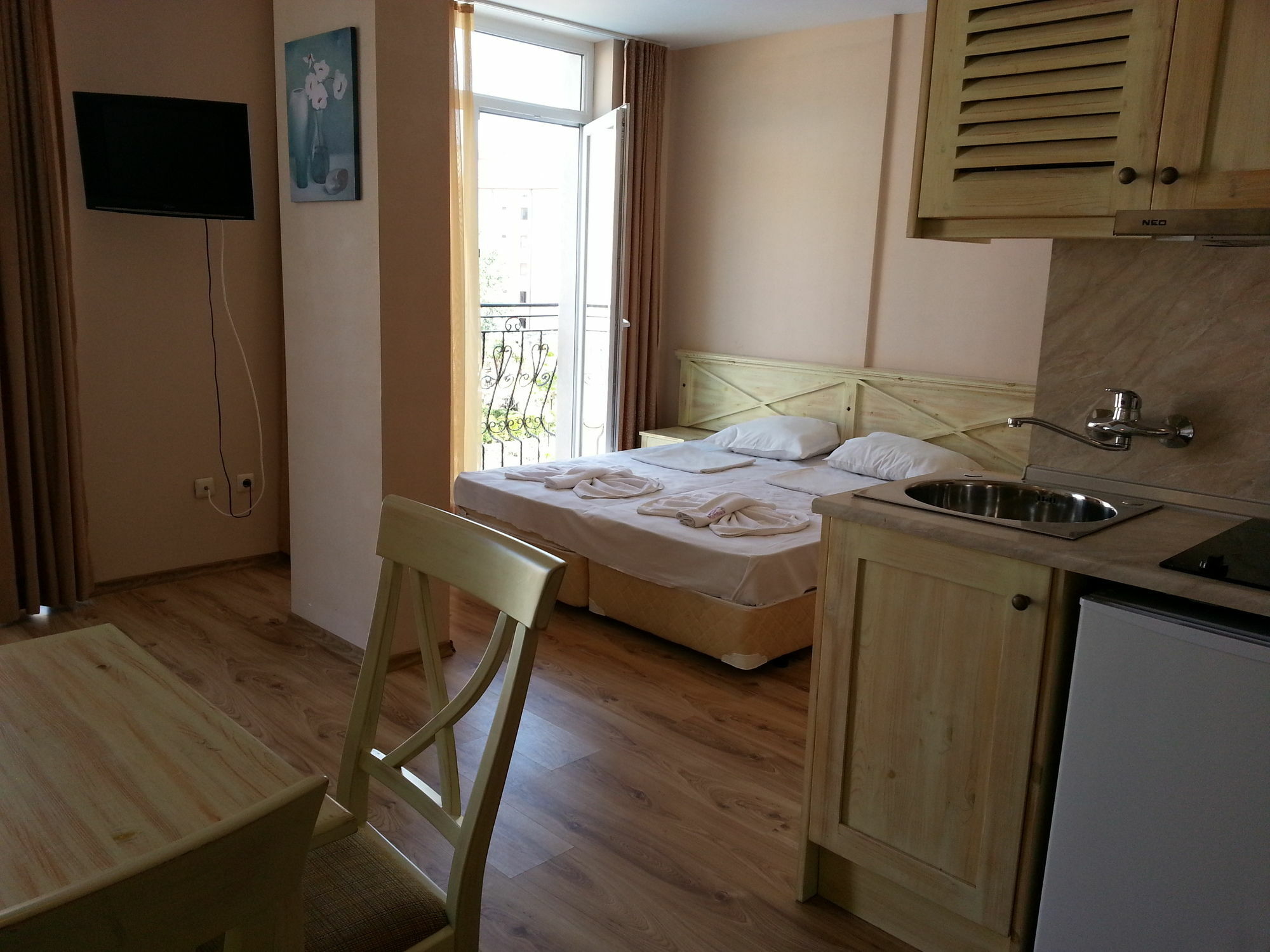 Menada Dawn Park Apartment Sunny Beach Exterior photo
